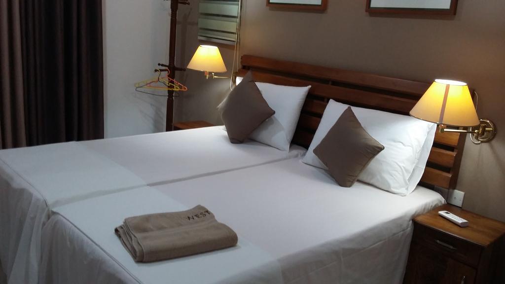West Dene Bed & Breakfast Negombo Exterior photo