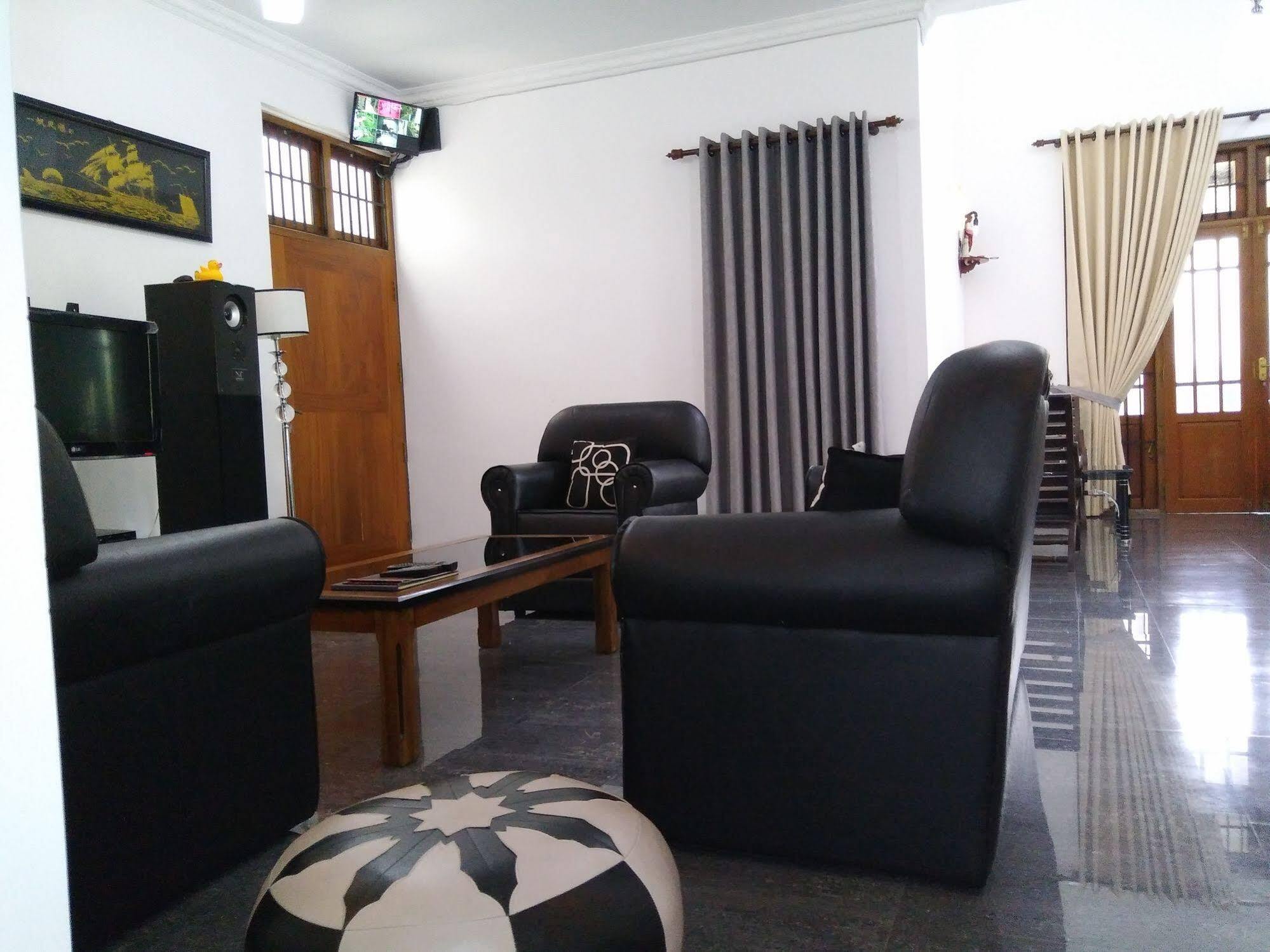 West Dene Bed & Breakfast Negombo Exterior photo